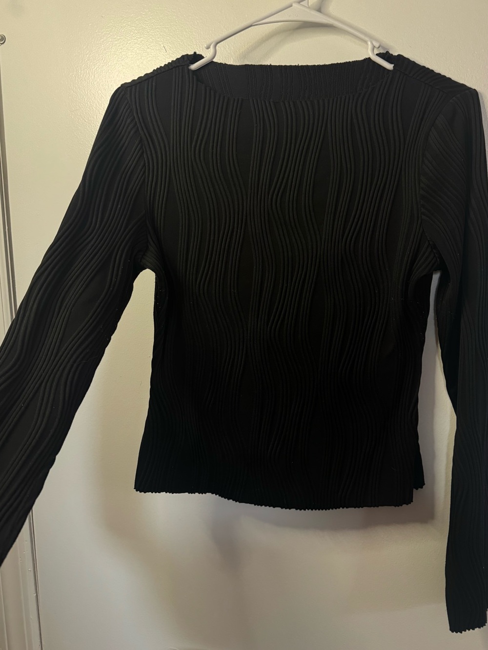 Women's Black Textured Long Sleeve Top
